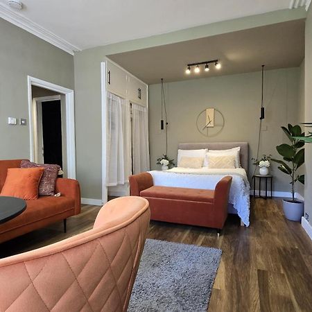 Spacious Studio For 4 Flat Near Regents Park N2 London Kültér fotó